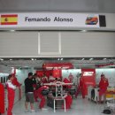 F1 자동차 정비 이미지