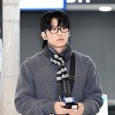 스퀘어 안경 이미지