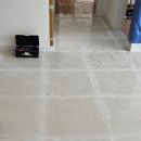 청라우미린스트라우스 104동 앞 사거리 | 청라 린스트라우스 줄눈시공 후기 오염된 백시멘트 교체만으로 인테리어 효과까지