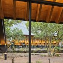 건천목장 | 제주시 공항근처 카페 유지커피웍스 후기, 이성범 건축가