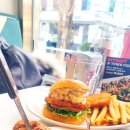 용호정비공업사 | 창원 가로수길 수제버거 맛집 하이파이브 용호점