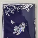 천쪼가리 | 다이소 품절대란 호작도 홀로그램 여권케이스 천원 내돈내산 후기