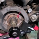 Transmission main shaft 락너트 removal 이미지