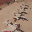 (주)인디펜던스 | A-4 스카이호크(Skyhawk) 시리즈 (3) - 시험 비행과 조종사 교육, 그리고 양산