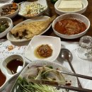 우렁이쌈밥집 이미지