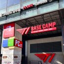 라이프PC방 | [홍대 PC방] 티원베이스캠프 : 팬이라면 한 번쯤은 가볼 만한 곳?