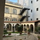 Domus(도무스) | 이탈리아 신혼여행 로마 테르미니역 근처 숙소 호텔 도무스 오스트레일리아 Domus Australia