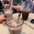 한국에서의추억.20190707.테크노마트 지하 'CAFFE PASCUCCI'에서 아내와 딸 이미지
