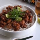 [고추장 닭강정] 매콤 칼칼한 맛이 일품이다. 이미지