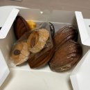 시작은마들렌 | 신사역 디저트 맛집 에뚜왈 I 마들렌 추천메뉴 후기, 전메뉴 정보
