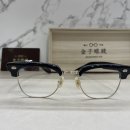 더글라스덕소점안경원 이미지