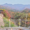 어느 작가의 방 이미지