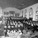 그 때 그 시절 졸업식 이미지