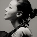 클라라 주미 강 바흐 무반주 전곡 이미지