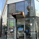왕십리 카페 브라운팟, 채광좋은 베이커리카페