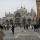 유럽여행사진 물우에 인공으로 세운 베네치아(베니스) 섬 이미지