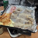 카프온카우치(Calf On Couch) | 한남동에서 하루종일 놀기ㅣ블루리본 맛집, 디저트 맛집, 5천원 전시회, 느좋 카페 놀거리 추천