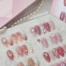 네일로랑 - 강릉시 관솔길12번길 11 | 네일로랑
