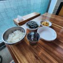 병장부대찌개와 찬