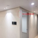 주식회사 이룸 | 차별화된 인테리어~!! 거실 벽면 도배 대신 동화 시그니월 시공- 래미안장전아파트 35평인테리어 공사후기