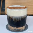 육츠 커피