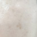 자연톤 보정되는 에끌라두 레제네 블레미쉬 밤 재생 비비크림 후기