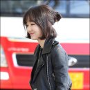 미소머금고 이미지