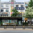 버스정류장 이미지