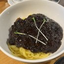 충무로역 무료 영화·맛집 코스｜오!재미동과 샤오리앤