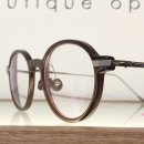 모먼트아이안경원 이미지