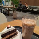 투썸플레이스 과천정보타운점 이미지