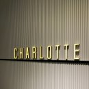 범계 아웃백 앞 | 샤롯데 범계점 - 평일 오전 전세내고 누워서 본 미키17 후기