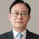 제목:[한화 3.0 로드맵] 김동선의 지주사, 초대 대표에 ‘복심’ 김형조 낙점 이미지