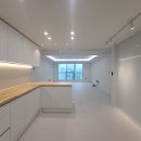 동경공업사 | 아파트 고객과 점심 (여자보기를 돌같이 하는 나)