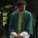 Knives Out | 나이브스 아웃 웨이크 업 데드맨 후기 (Wake Up Dead Man: A Knives Out Mystery) 줄거리부터 결말까지...