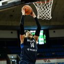 한 스틸 이미지