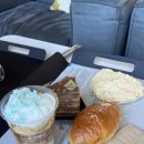 동양전자 | 인천 영종도 대형카페 동양 염전 베이커리 다녀온 후기 (옷이 맛있고 빵이 예뻐요 봄옷 득템)