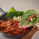 쌈싸먹는 닭발 이미지