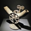 도기 바퀴장식 뿔잔 이미지