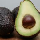 아보카도 효능 부작용 단백질 당뇨에 좋은 과일 이미지