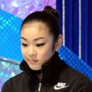 벤쿠버 동계올림픽 나가는 김연아 선수랑 곽민정 선수~~ 이미지