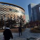 영화 "윗집 사람들" 관람 후기(副題 : 나의 참 모습은 무엇인가?) 이미지