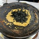 텃밭에노는닭 이미지