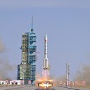 우주선 - 서초구 사평대로18길 38 | 우주선