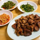 추억 속 바로 그 맛…" 오래도록 변치 않은 동대문시장 노포 맛집 3곳 이미지