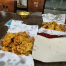 산야초치킨마을
