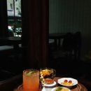 솜씨방 - 중구 동성로 8-11 | [서촌 카페] 고즈넉한 한옥에서 마주한 정갈한 위로, '서촌 다과방' 다과 소반 후기