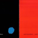 blue yellow house 이미지