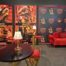 K.M.S TV노래방 | [물랑루즈] 뮤지컬 관람 꿀팁과 포토존 즐기기, 원작과의 차이점