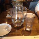 BBQ 치킨카페 이미지